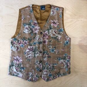 Lizwear Floral Button-Up Vest